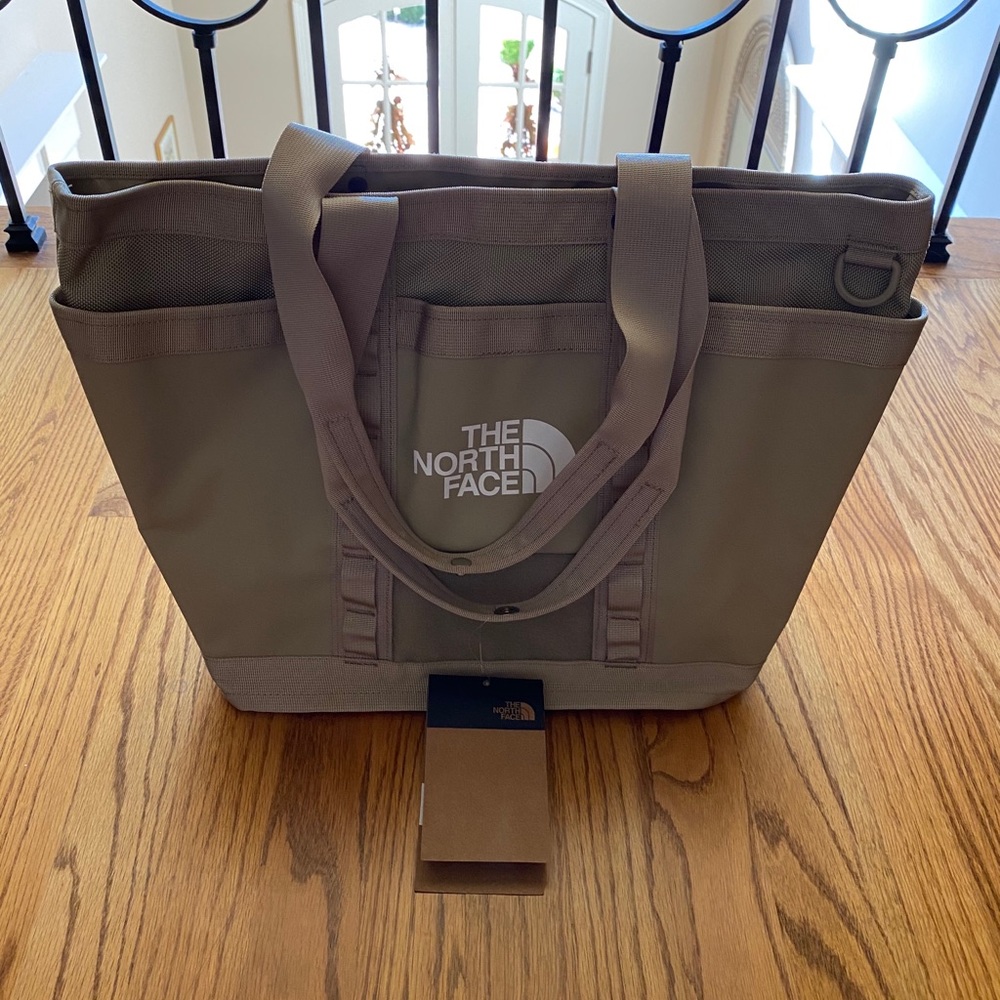 The North Face Explore Utility Tote Bag - Picture 3 of 5